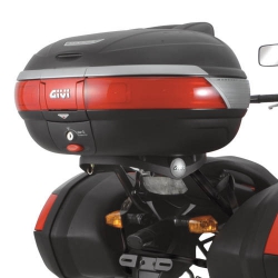 Stelaż centralny marki GIVI, model 447FZ do motocykla Kawasaki Versys 650 (06-09)