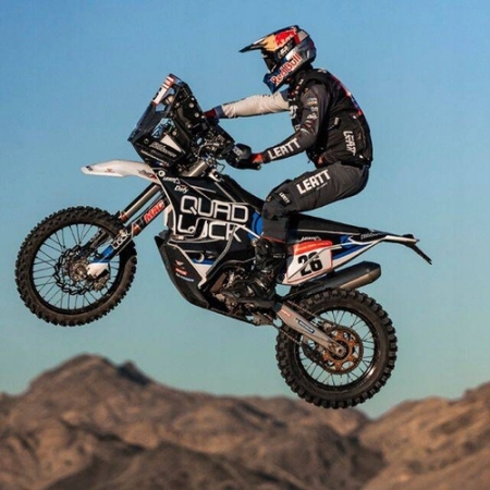 Quad Lock Etui dedykowane iPhone 16 Plus